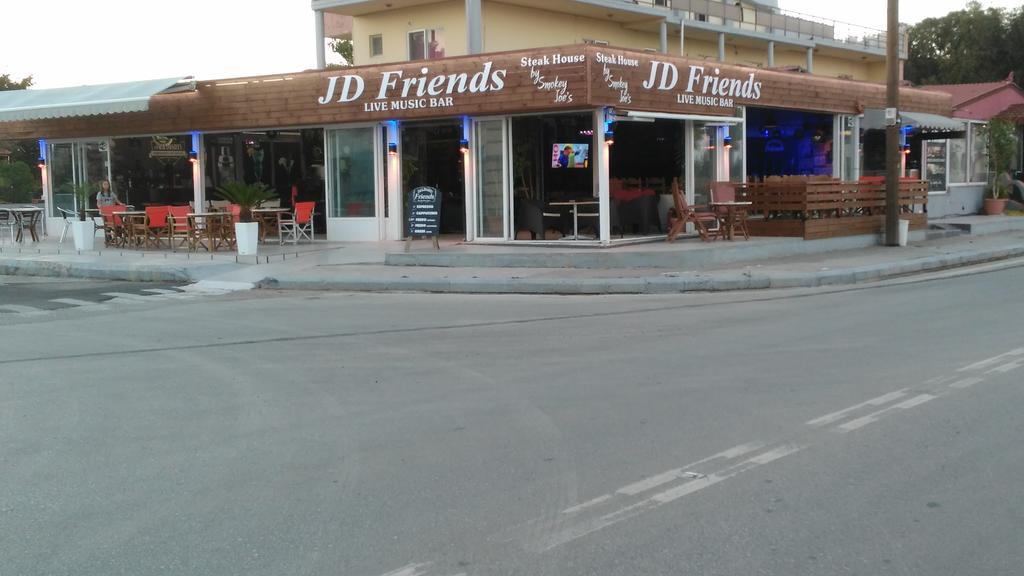 Jack Daniel Friends Faliraki