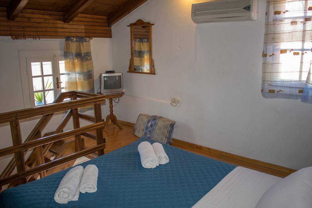 Marilis Argostoli (Kefalonia)