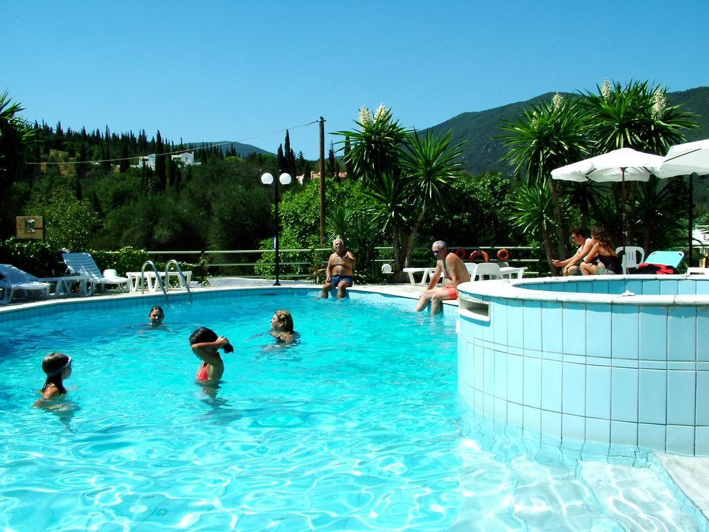 Apartment Marinos *