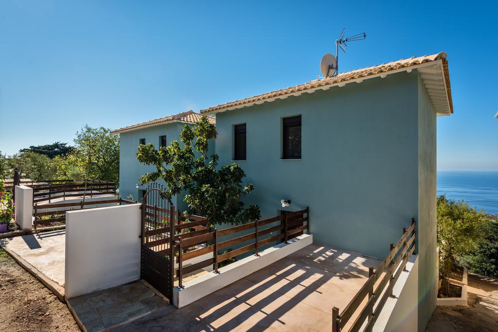 Yades Villas
