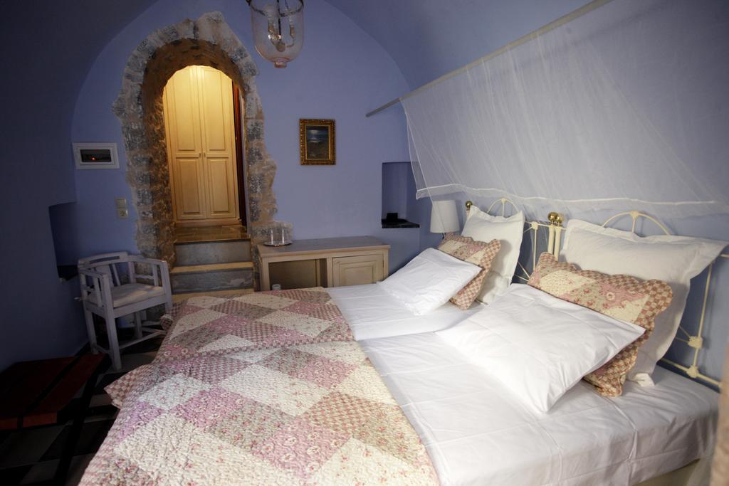 Hotel Traditional Ianthe