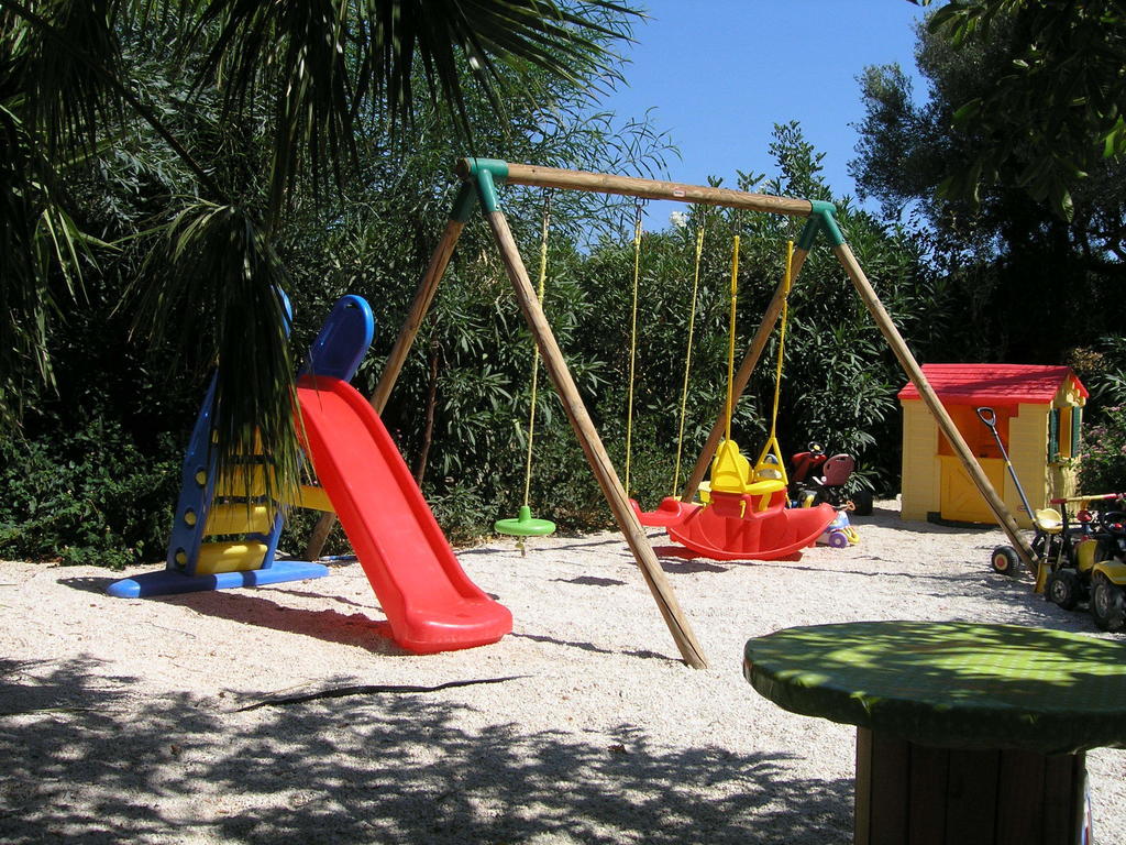 Aparthotel Emerald Plaka (Apokoronas)