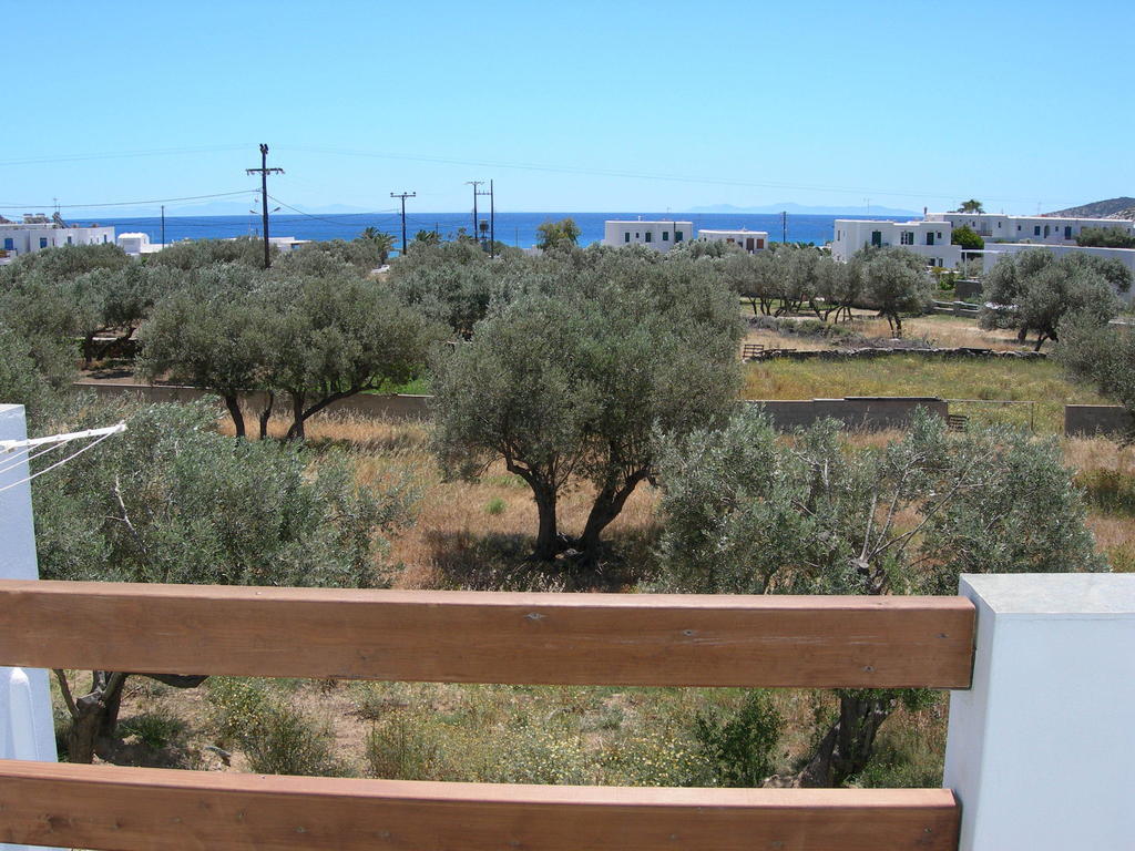 Madilides Platis Gialos (Sifnos)