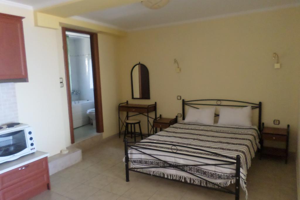 Apartment To Asteri Avgonima