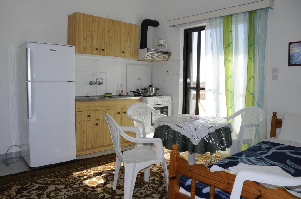 Zachos Apartment