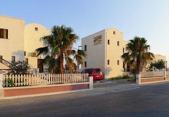 Hotel Nostos 3*