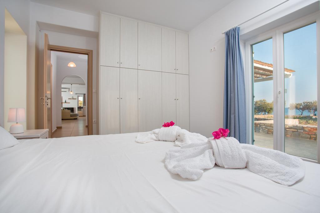 Villa Seaside Ktima Kaparos Paros