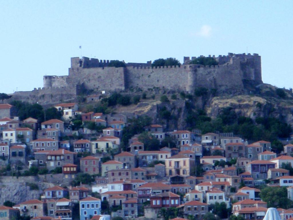 V. Molova, Molyvos, Lesvos Mithymna