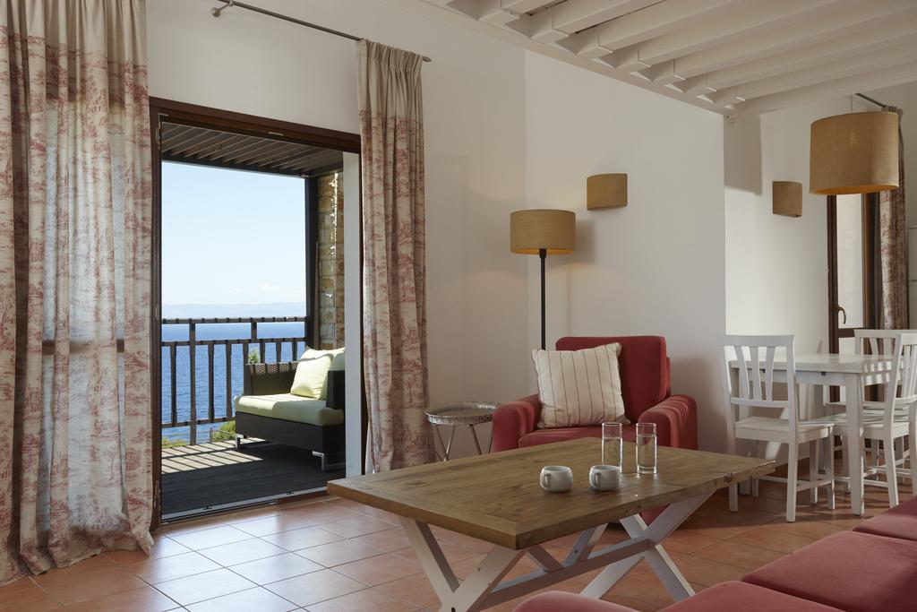Anassa Mare Villas & Residences Gaios