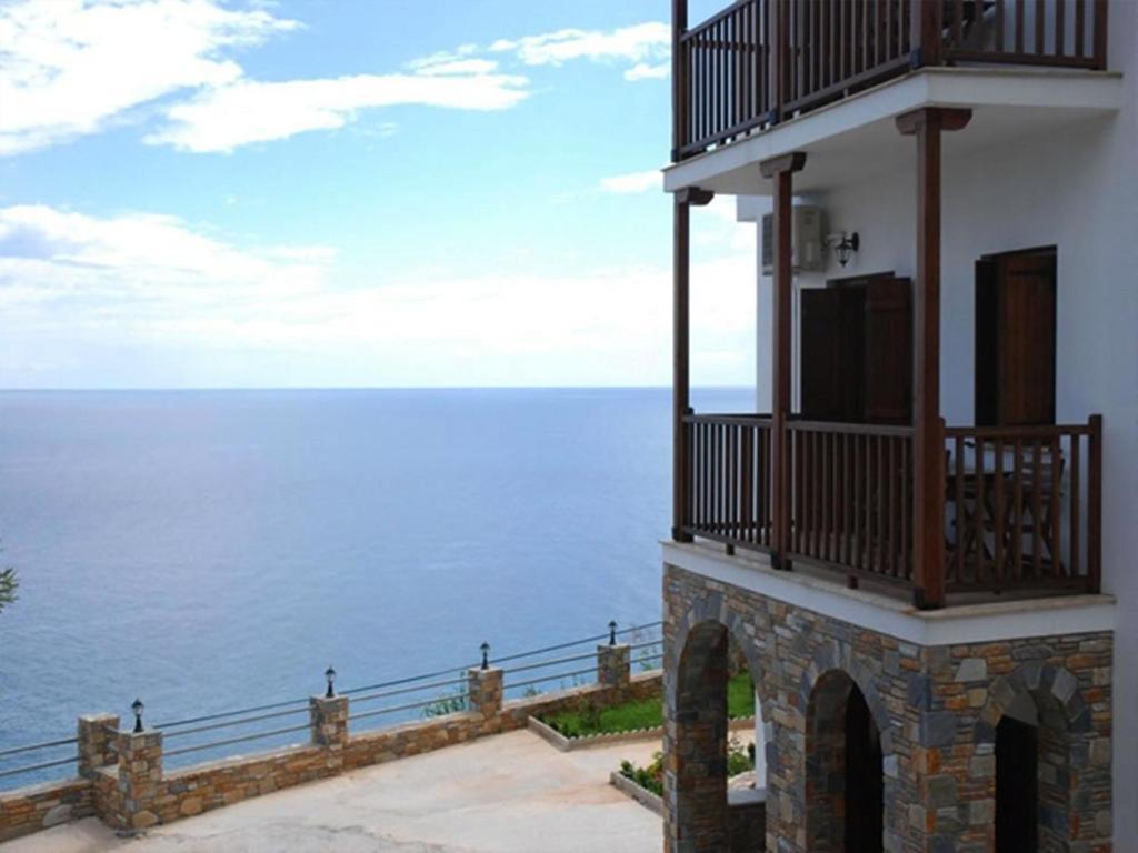 Apartment Guesthouse Enastron Chorefton