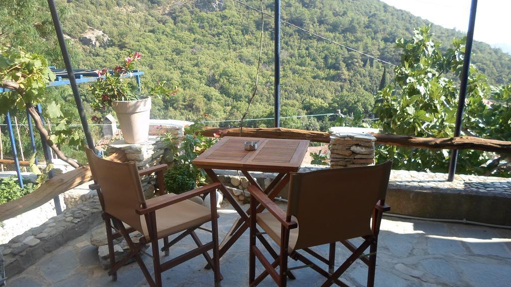 Guest house To Valsamo *
