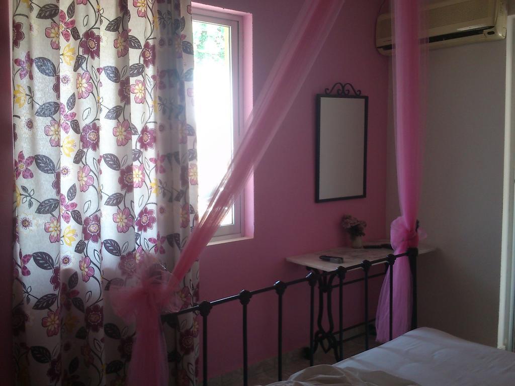 Hotel Liberty 1 Agia Marina (Aegina)