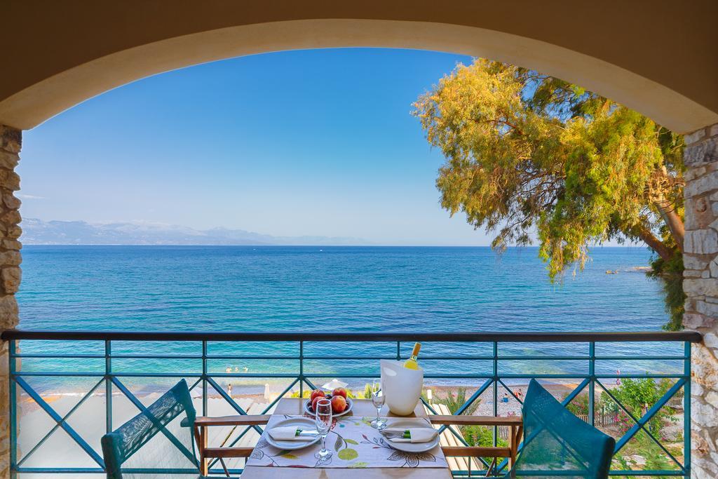 Aparthotel Grekis And 2*