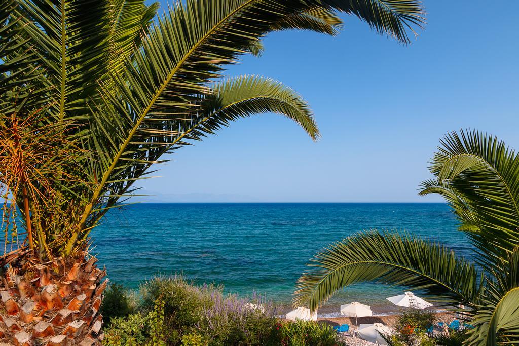 Aparthotel Grekis And