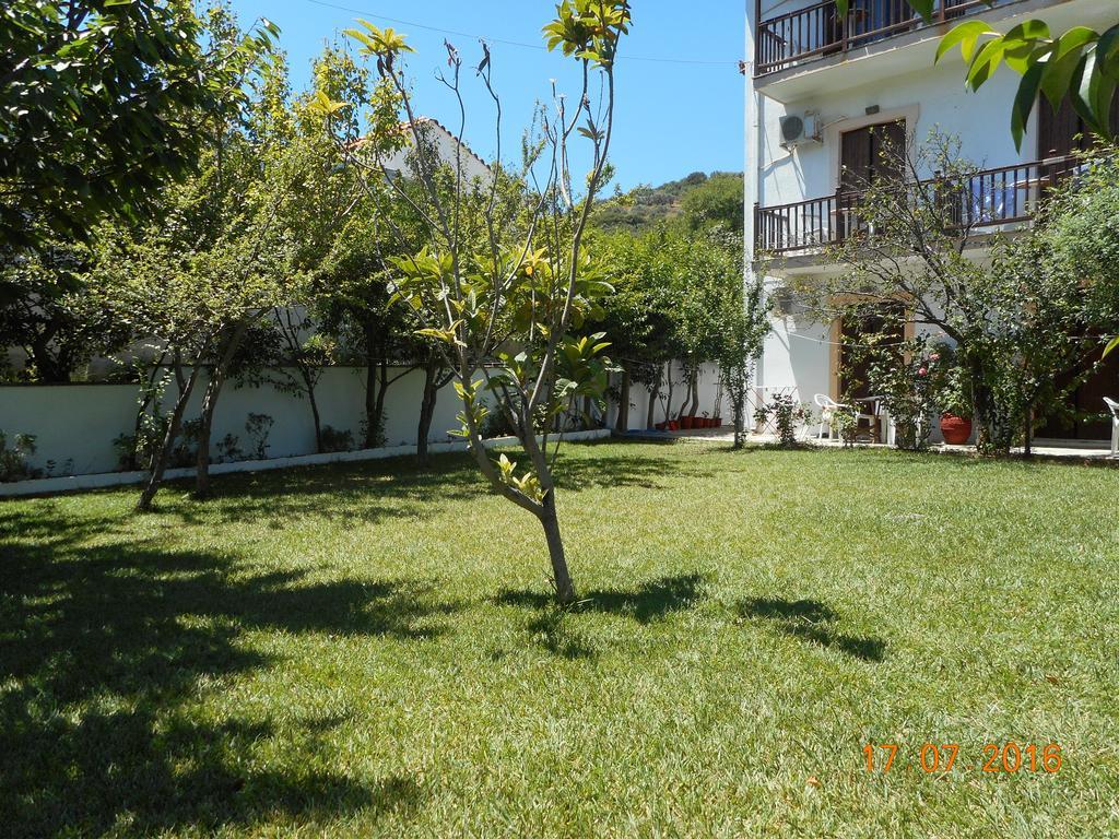 Guesthouse Christos Skopelos Town