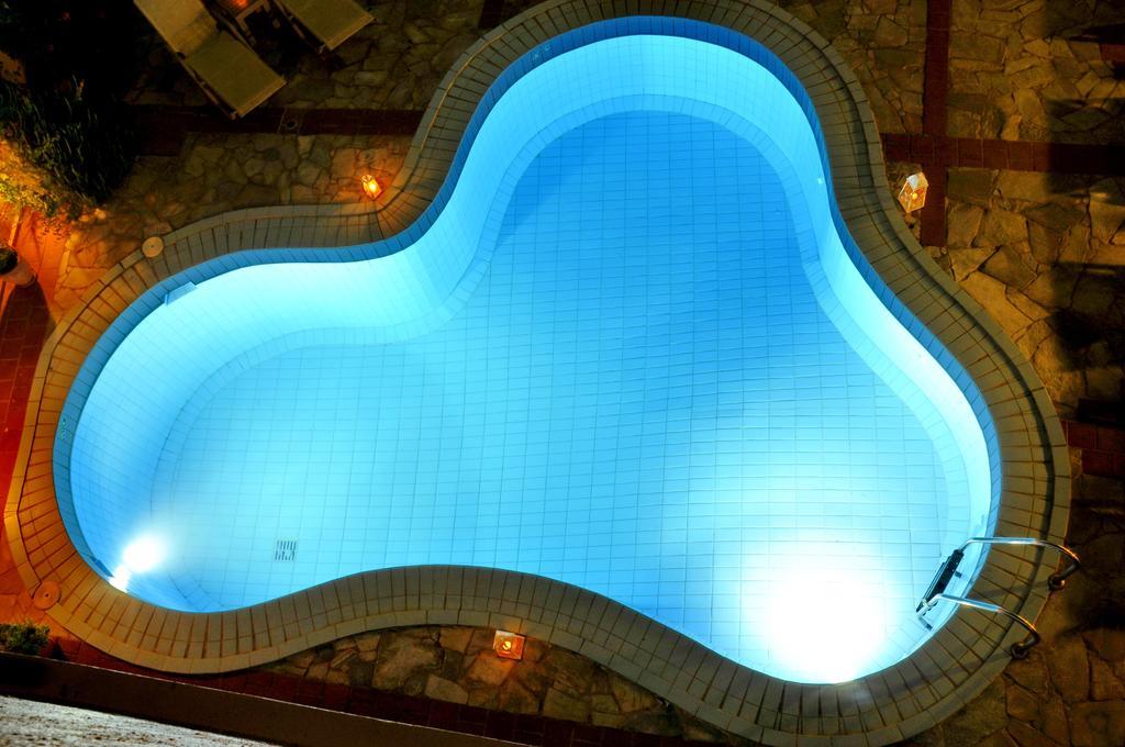 Aparthotel Cleopatra