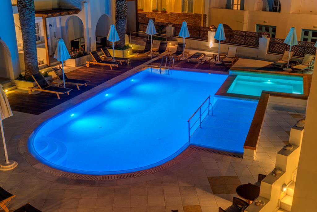Hotel Nissaki Naxos City