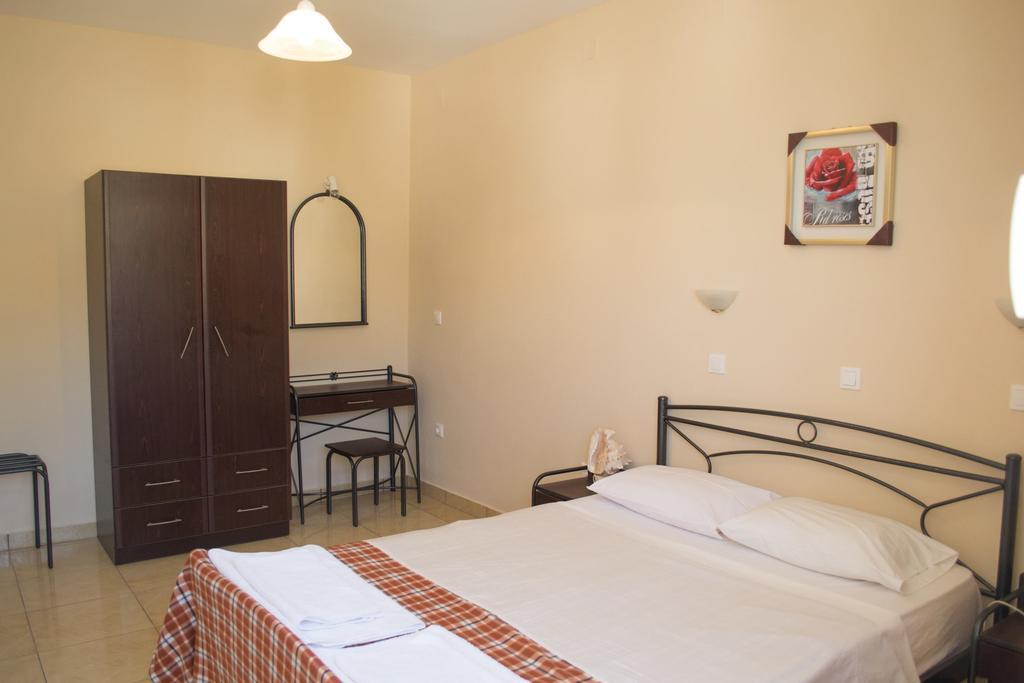 Aparthotel Dorana & Trekking 2*