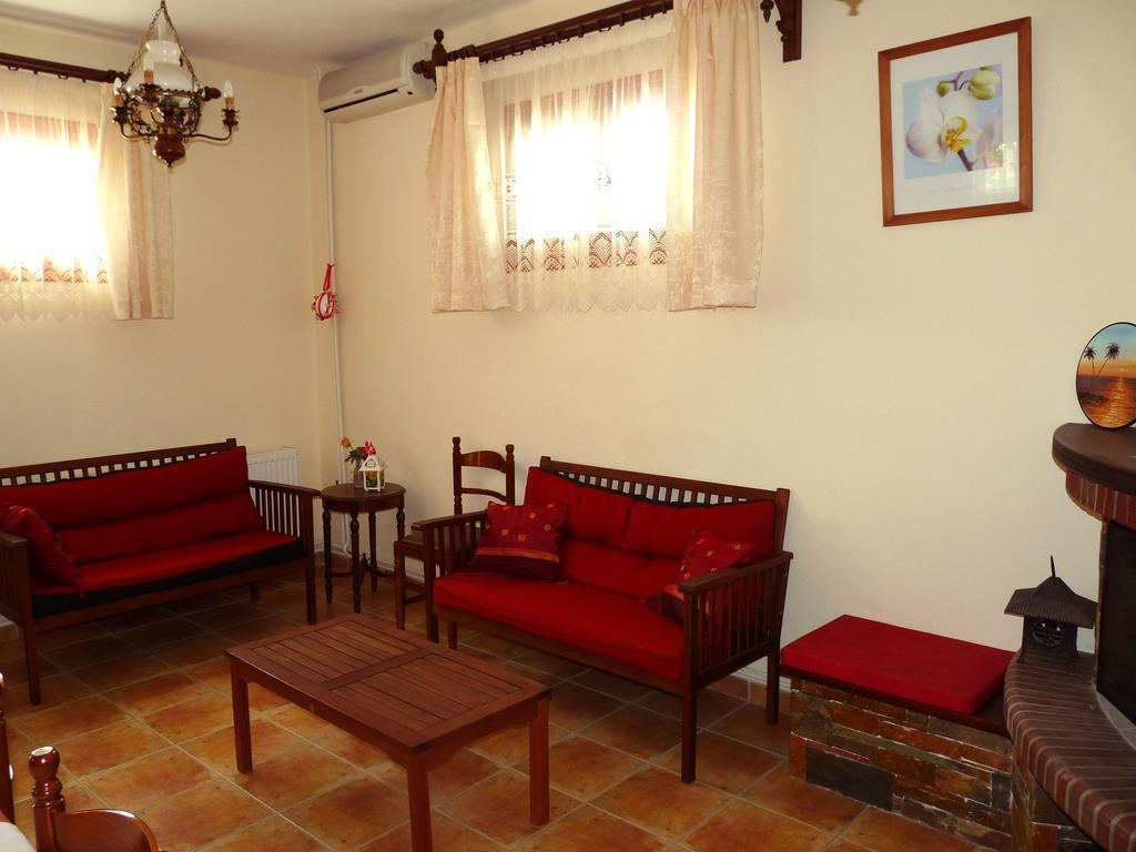 Seralis Pelion Afissos
