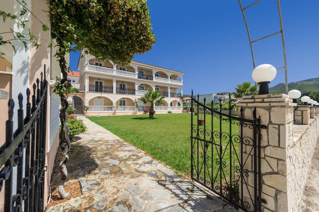 Aparthotel Athina Zakynthos Town