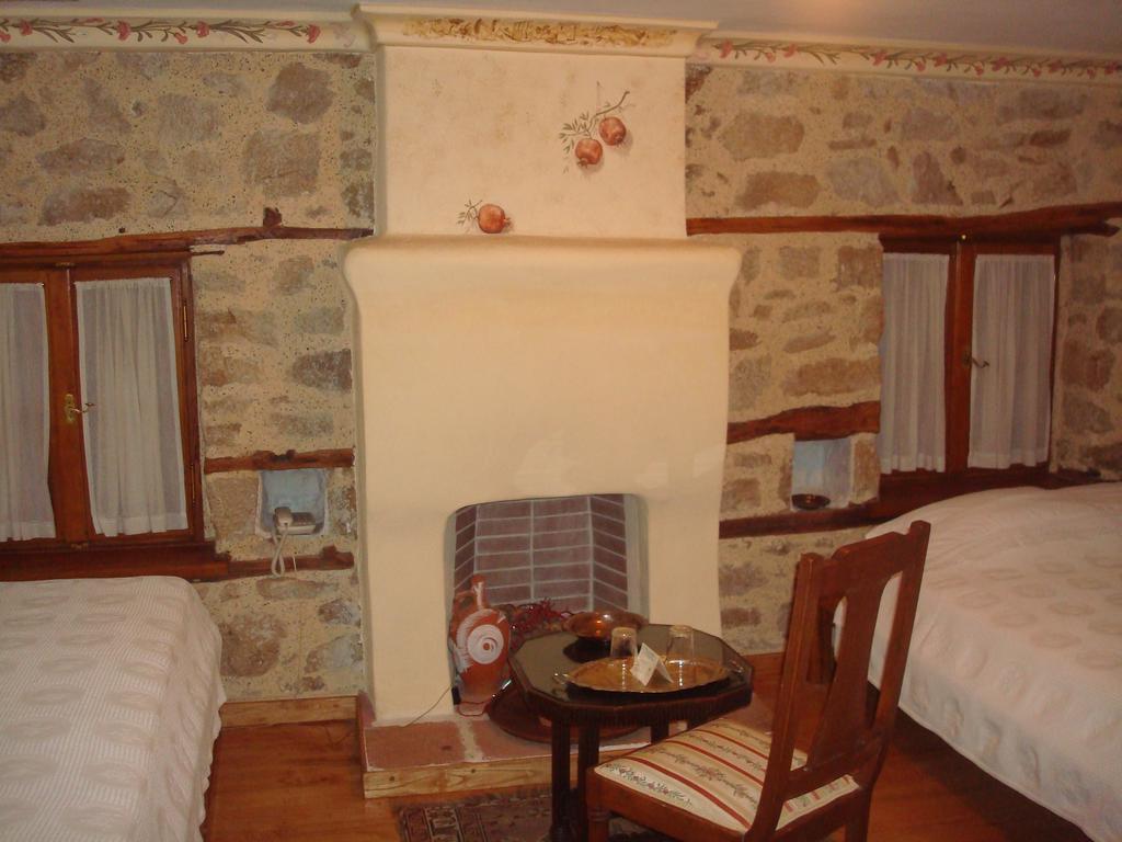 Oikia Alexandrou Traditional Arnaia