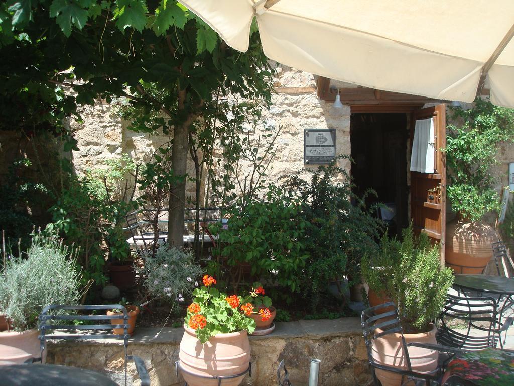 Inn Oikia Alexandrou Traditional