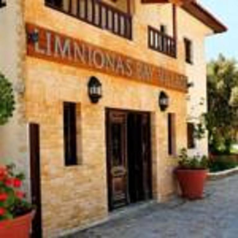 Limnionas Bay Village Marathokampos