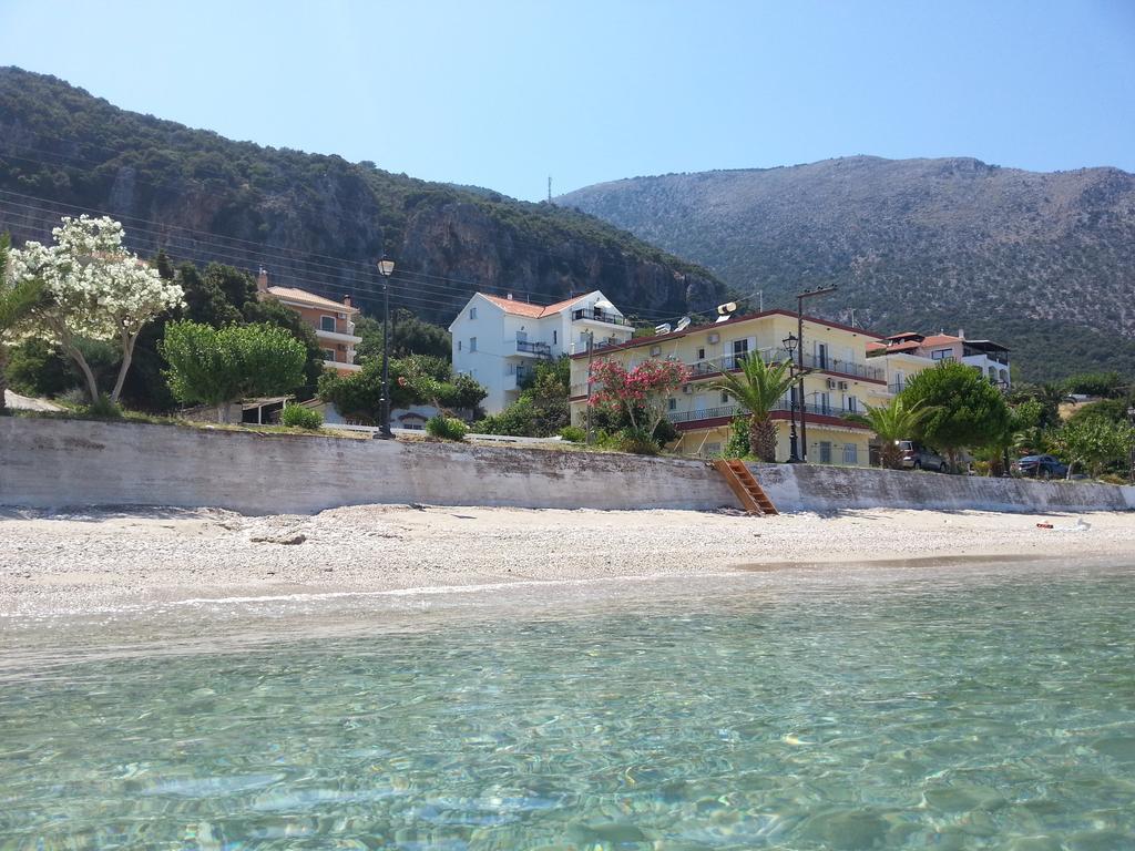 Guest house Friderica House Poros (Kefalonia)
