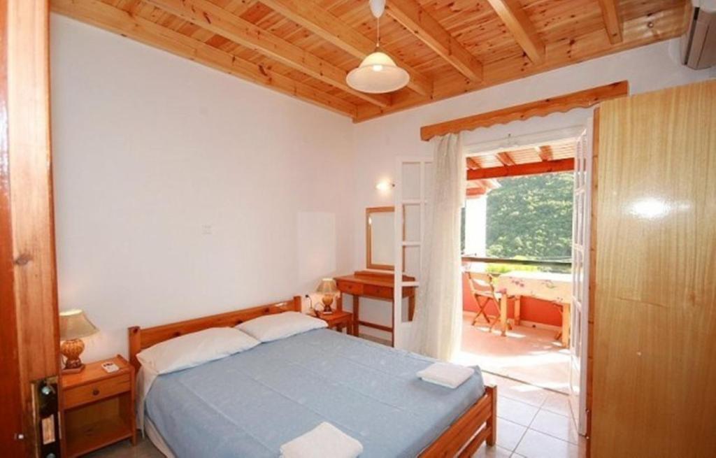 Paleopalace Apartment *