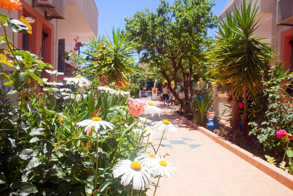 Apartment Palmira Makry Gialos (Crete)