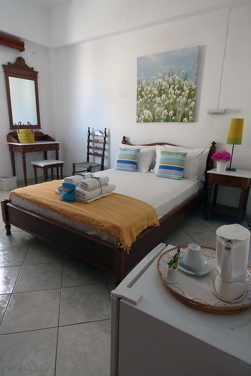 Guest house Mania And *