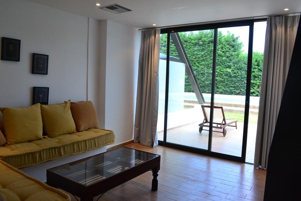 Aparthotel Ktima Karassou