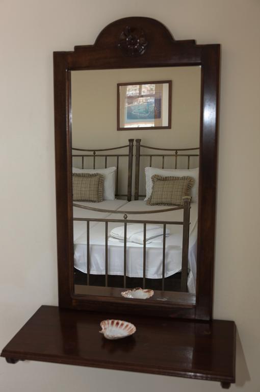 Apartment Pleoussa Studio And
