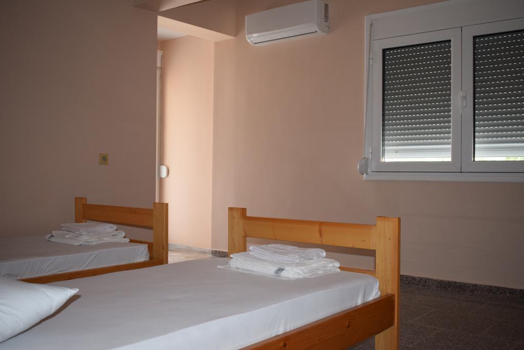 Menis Haus Vrasna