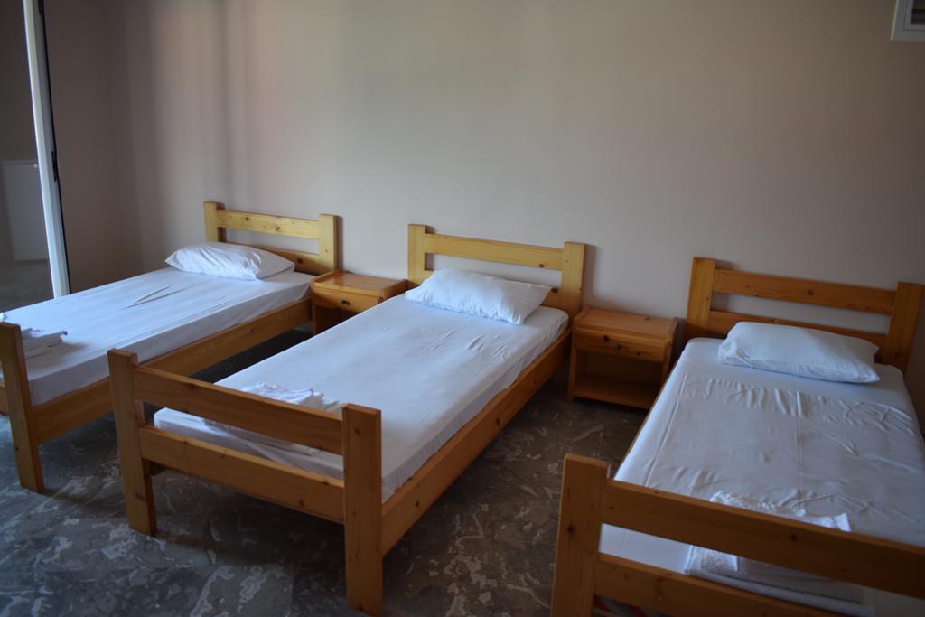 Menis Haus Vrasna