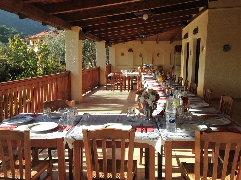Aparthotel Limnionas Bay Village