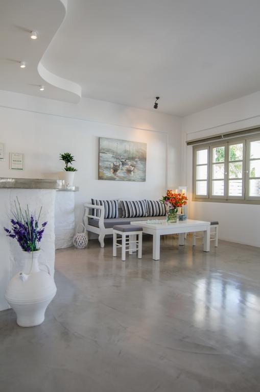 Aparthotel Island House 3*