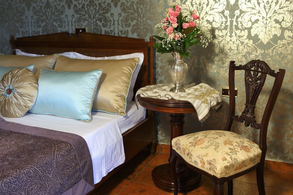 Villa Byblos Luxury *