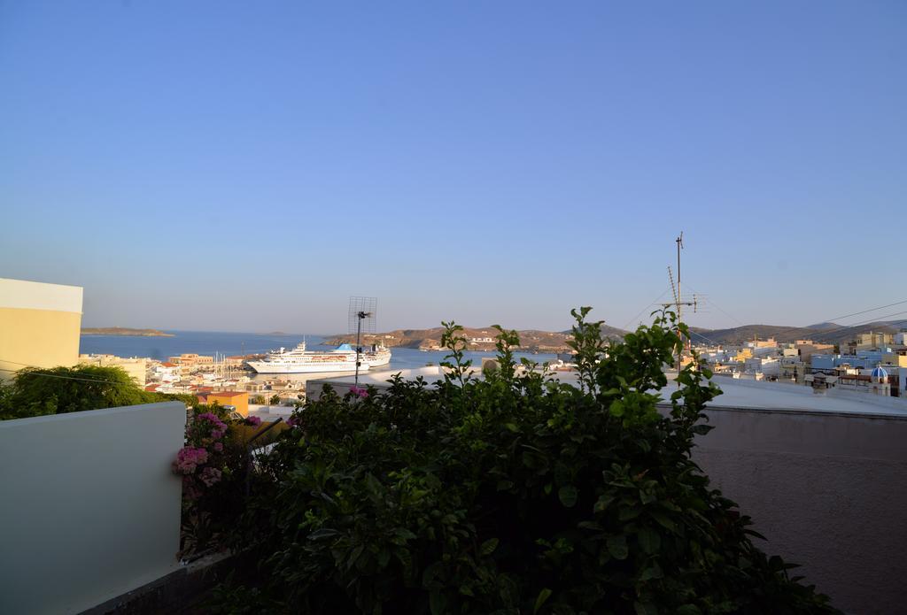 Bed & Breakfast 1901 Hermoupolis 3*