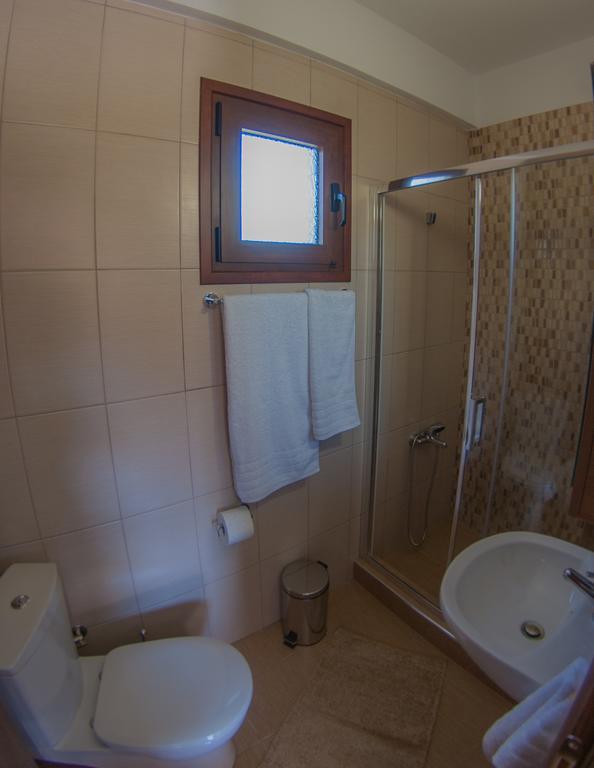 Apartment Ianthi Maisonettes Nea Roda