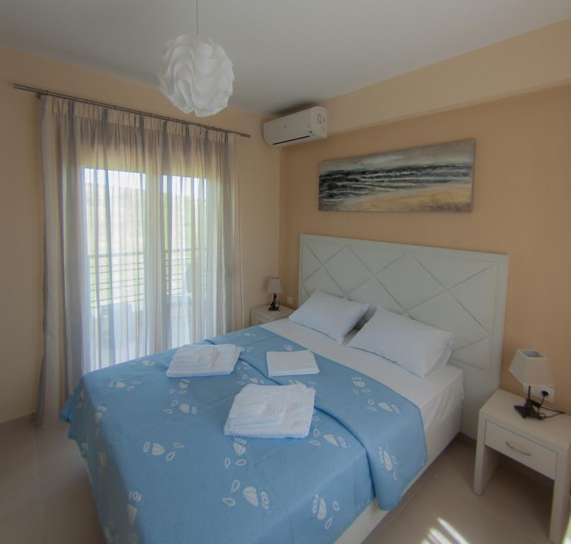 Ianthi Maisonettes Nea Roda