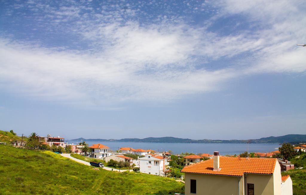 Apartment Ianthi Maisonettes Nea Roda
