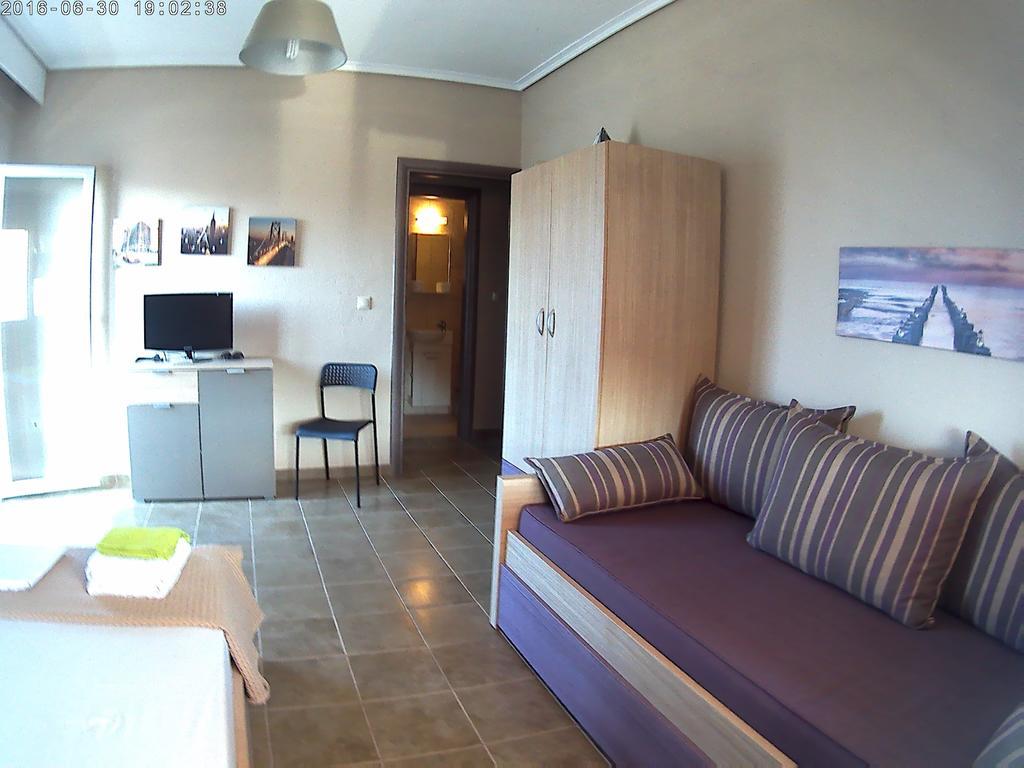 Studio Just On The Beach Paralia Katerinis