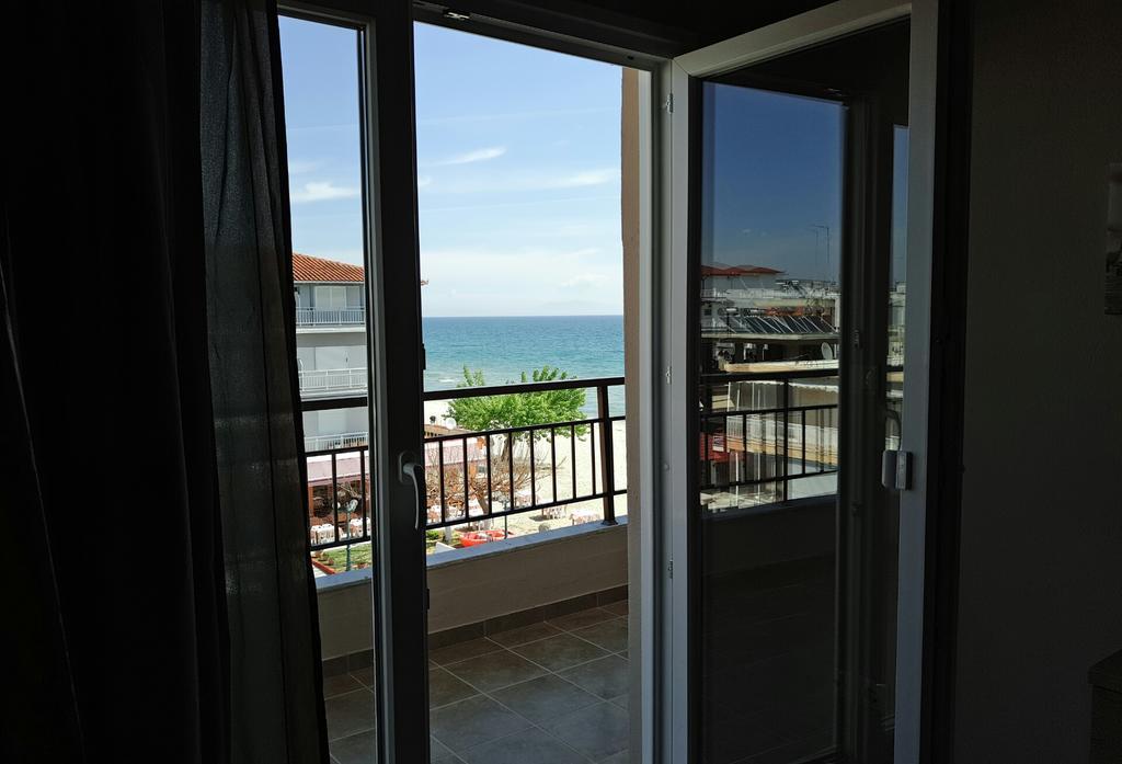 Apartment Studio Just On The Beach Paralia Katerinis