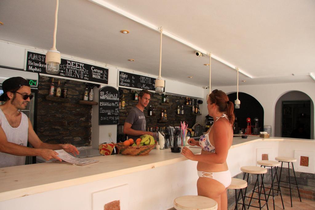 Hotel Armadoros / Backpackers