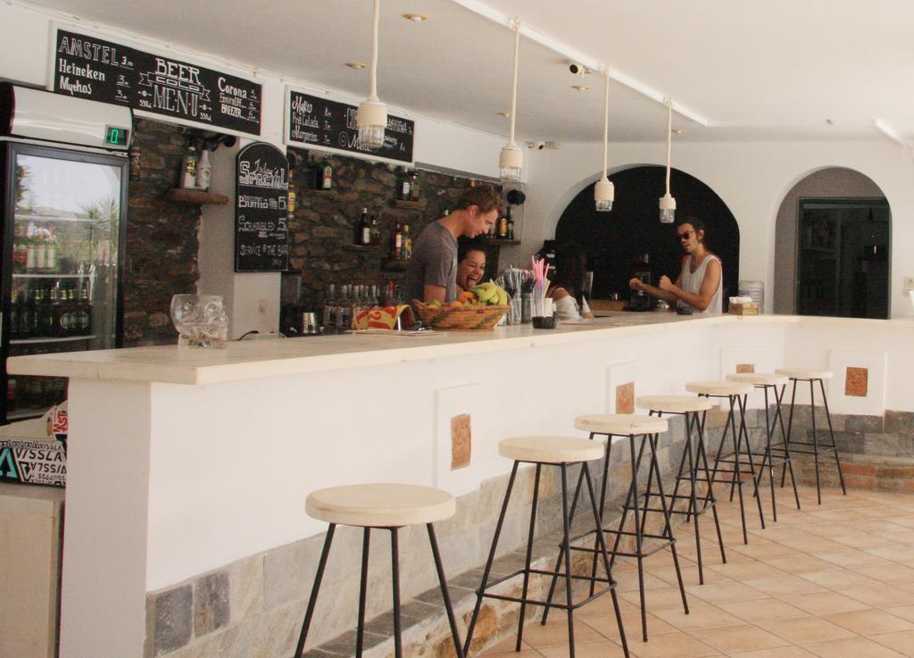 Hotel Armadoros / Backpackers