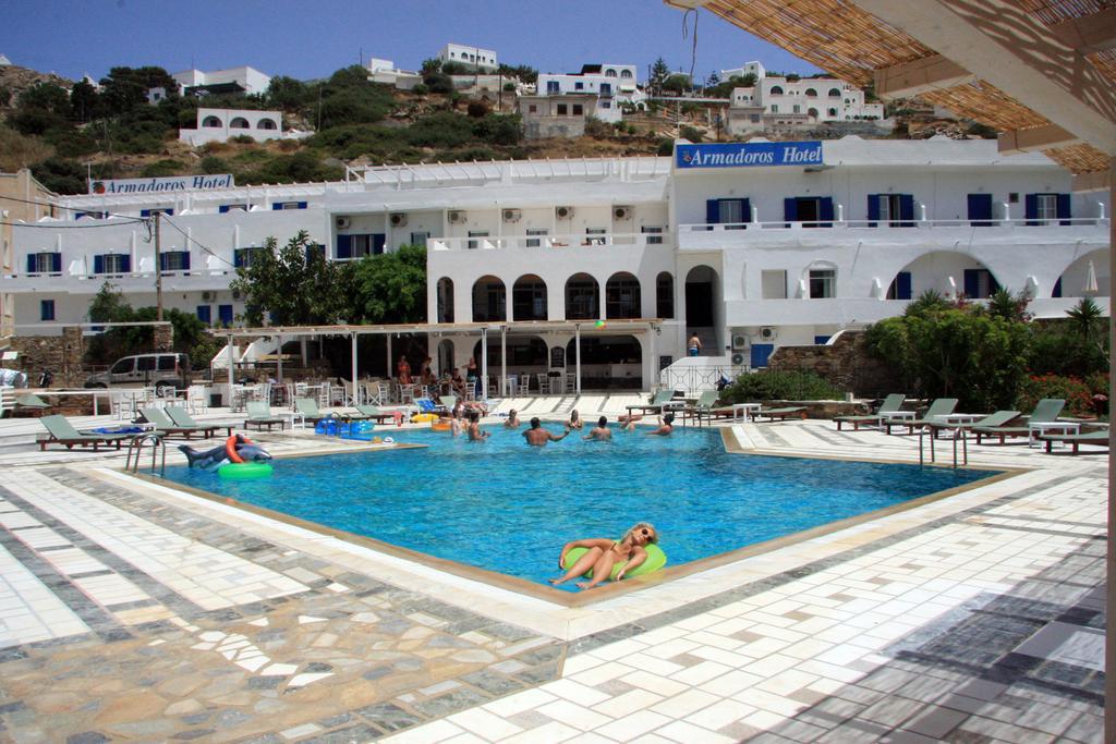 Hotel Armadoros / Backpackers Chora (Ios)