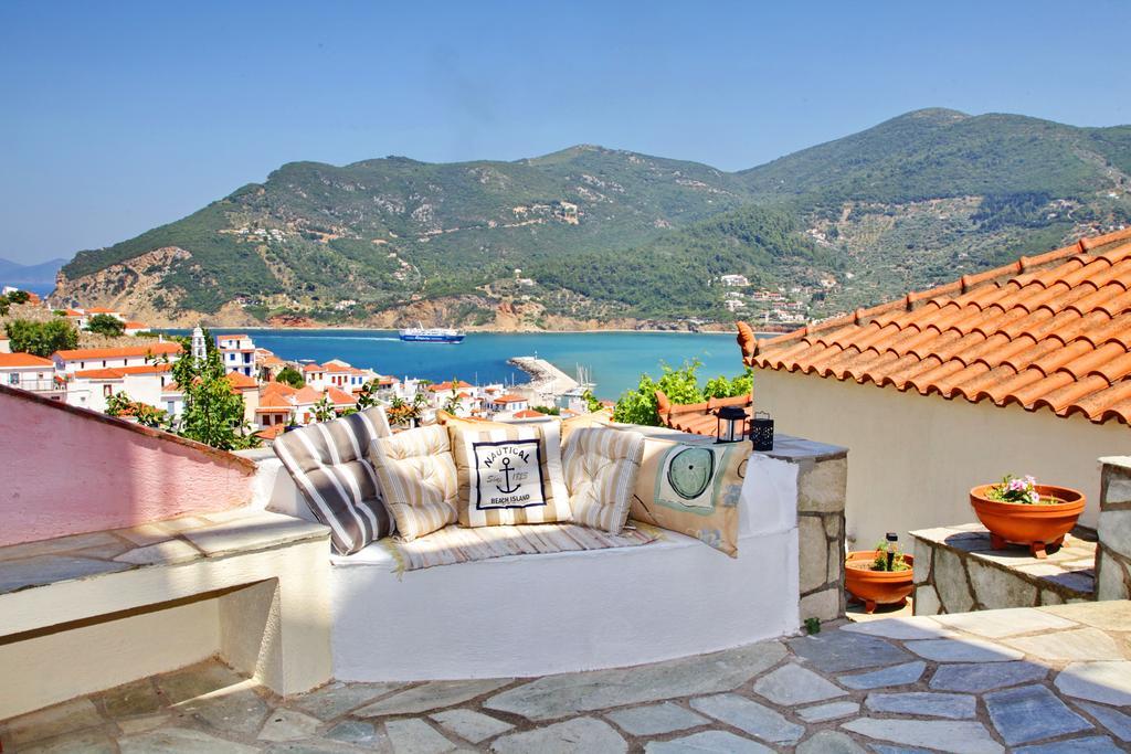 Hotel Aperanto Galazio Skopelos Town