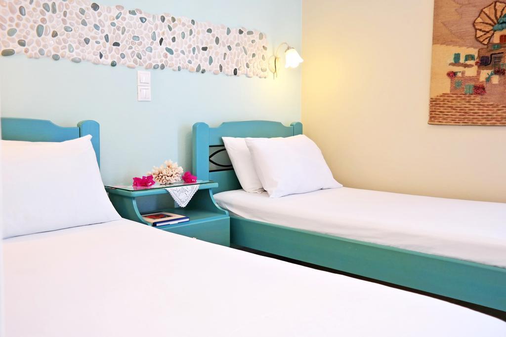Aparthotel Maroussa 2*