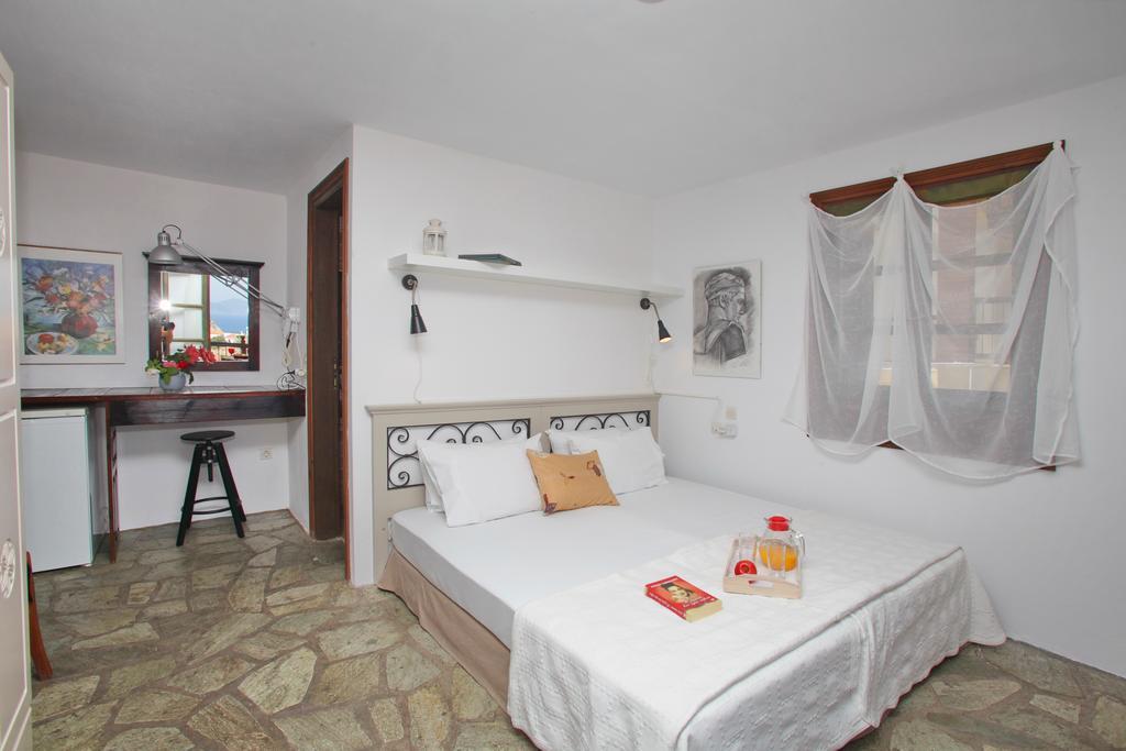 Hotel Aperanto Galazio 2*